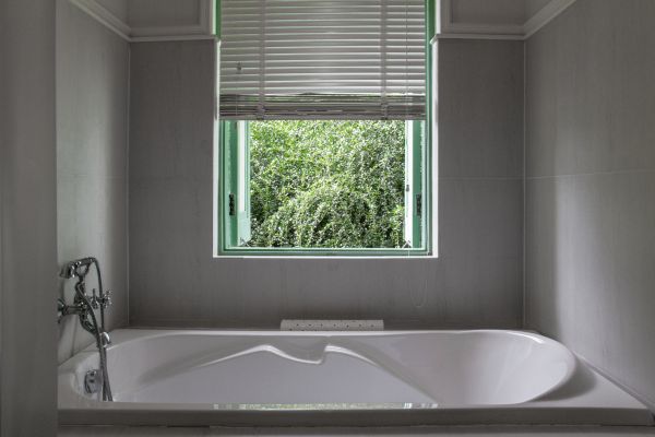 Fiberglass Tub Installation in Athens